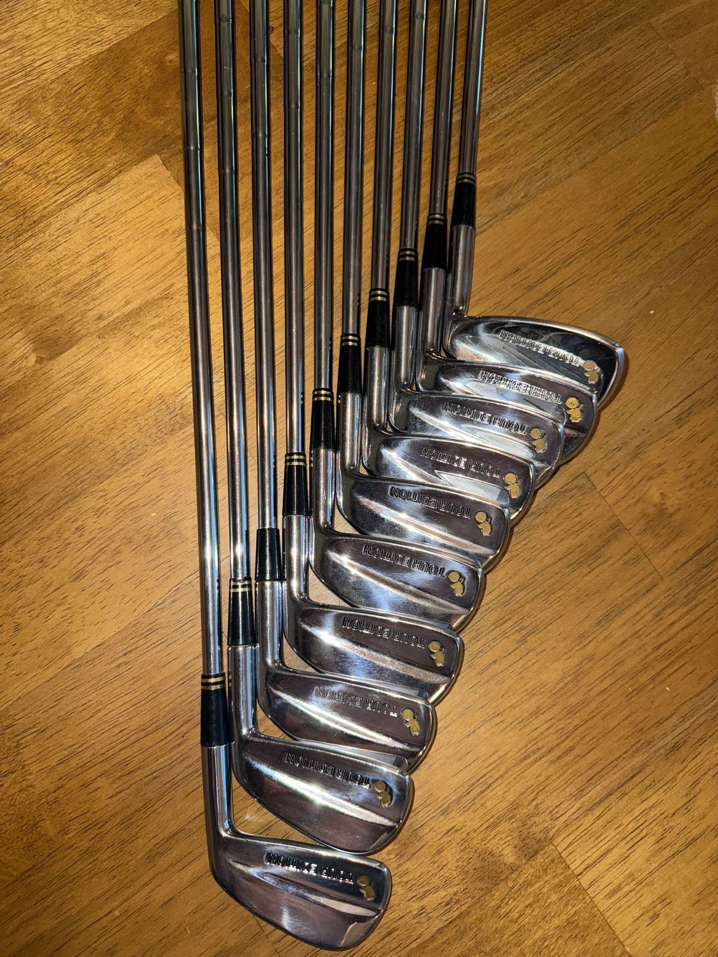 Spalding Tour Edition Irons