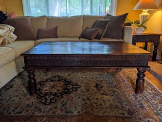 Coffee table - Hand carved - cherry wood