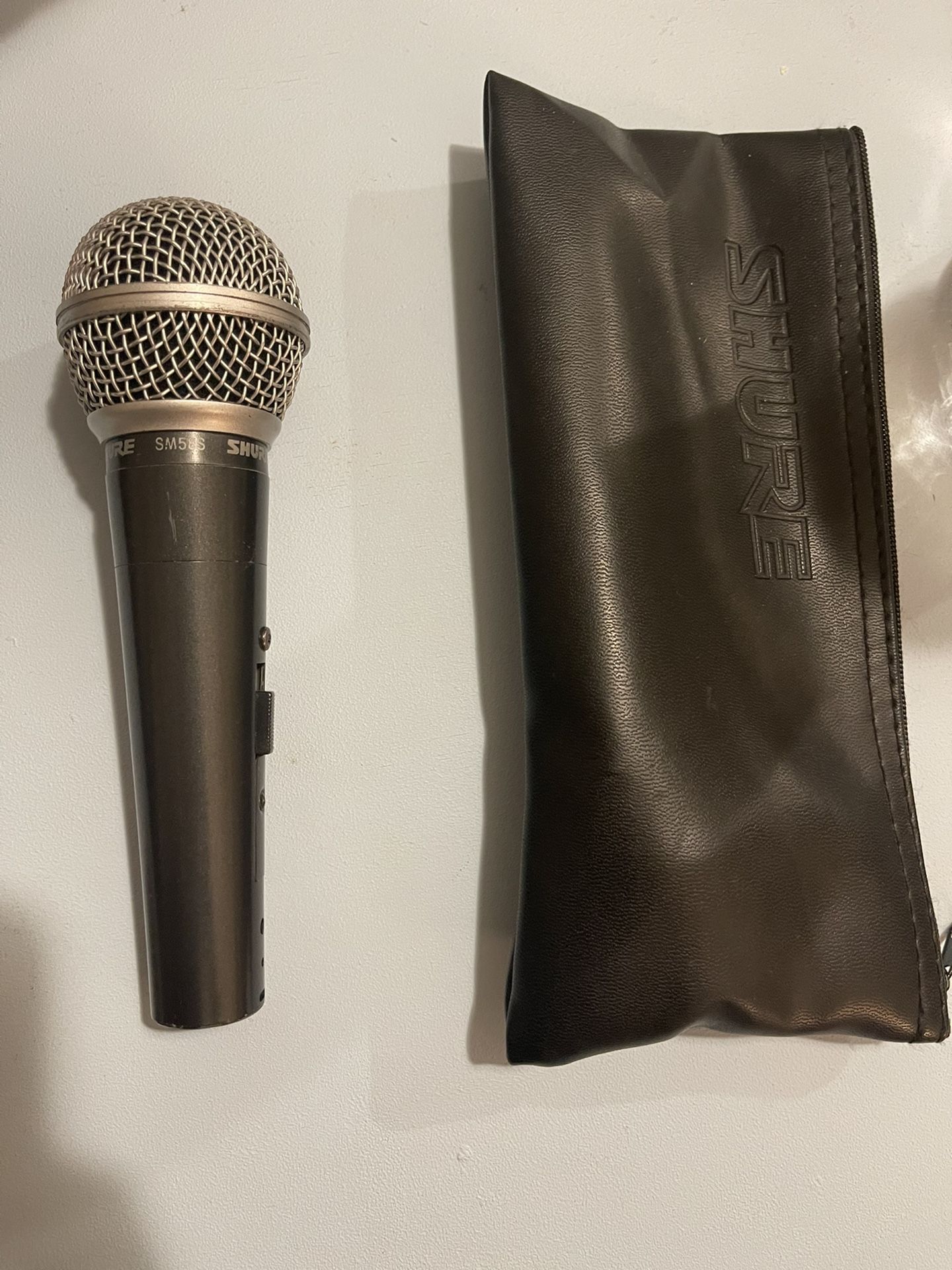 Shure SM58S Mic
