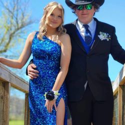 blue prom dress
