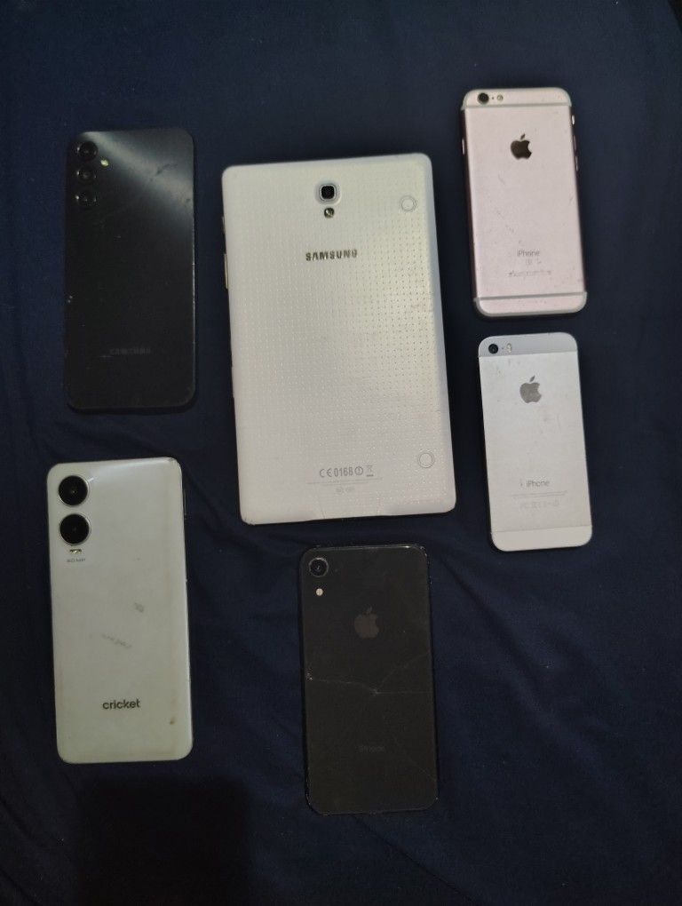Cell Phone Bundle