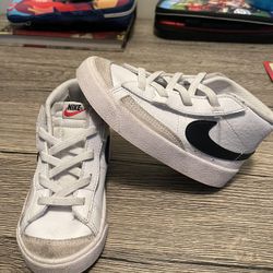Nike