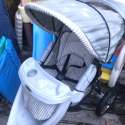 GRACO Jogger Stroller 3 Tires  Easy Fold