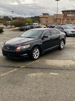 2010 Ford Taurus