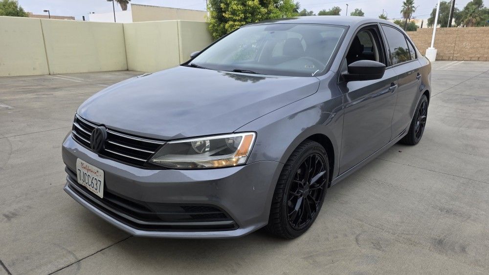 2015 Volkswagen Jetta