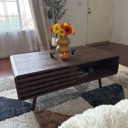 Coffee table - mid century modern 