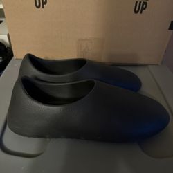 Ye Kanye West Yeezy Slippers YZY SL-01 Black SLPRS Men's Size 11