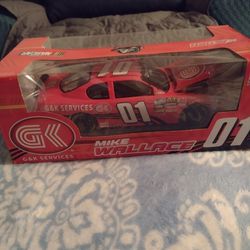 Mike Wallace Model Car