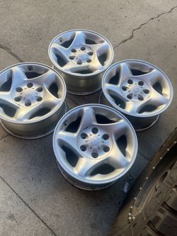 16” TOYOTA TACOMA WHEELS