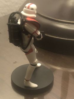 🎁🌲Disney /Star Wars -Mandalorian Figurine Collectable !!! Thumbnail