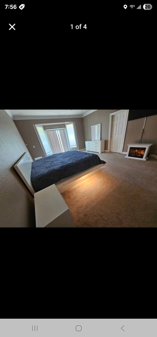 King Bedroom Set