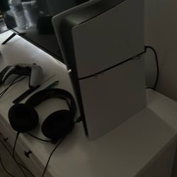 Ps5 With Controller And Headset