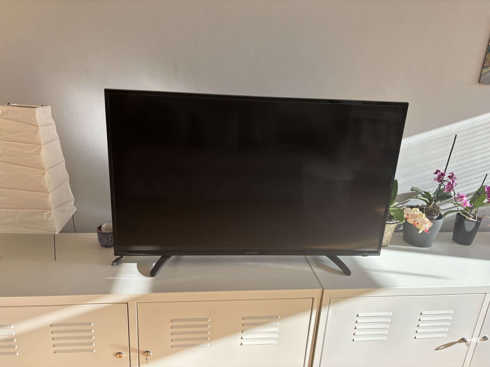 Sharp 40” Roku Smart TV