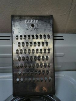 1940s Rapid Grater.