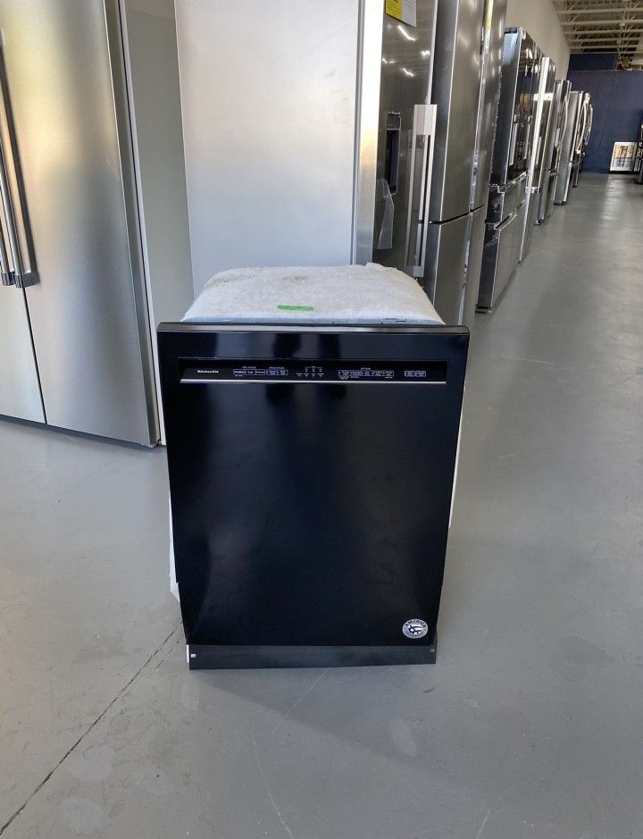 KitchenAid 24 Black BuiltIn Dishwasher KDFE104HBL for Sale in Las Vegas, NV OfferUp