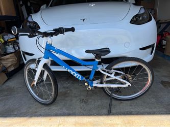 Woom 4 blue 20”