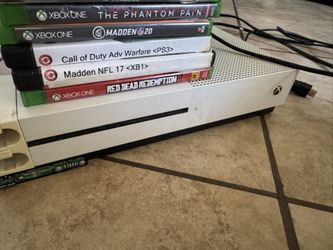 X Box One + 7 games