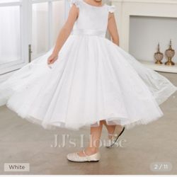 Flower Girl Dress Asking $35 OBO