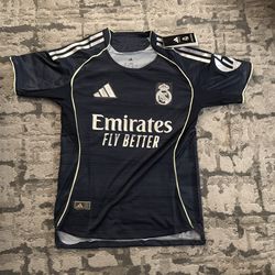 Real Madrid Player version shirt