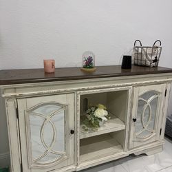 Vintage Style Dinning Room Set