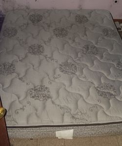 Queen Mattress 