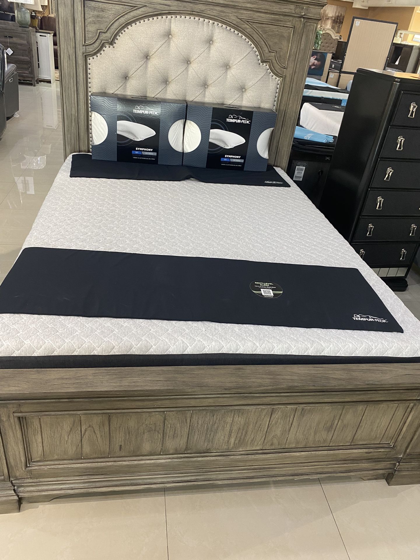 Tempur-pedic Matress