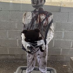 Baby Zombie  Num 4