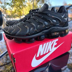 Nike Vapormax Men's 8,8.5,9.5,10