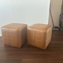 Decorative square seats.