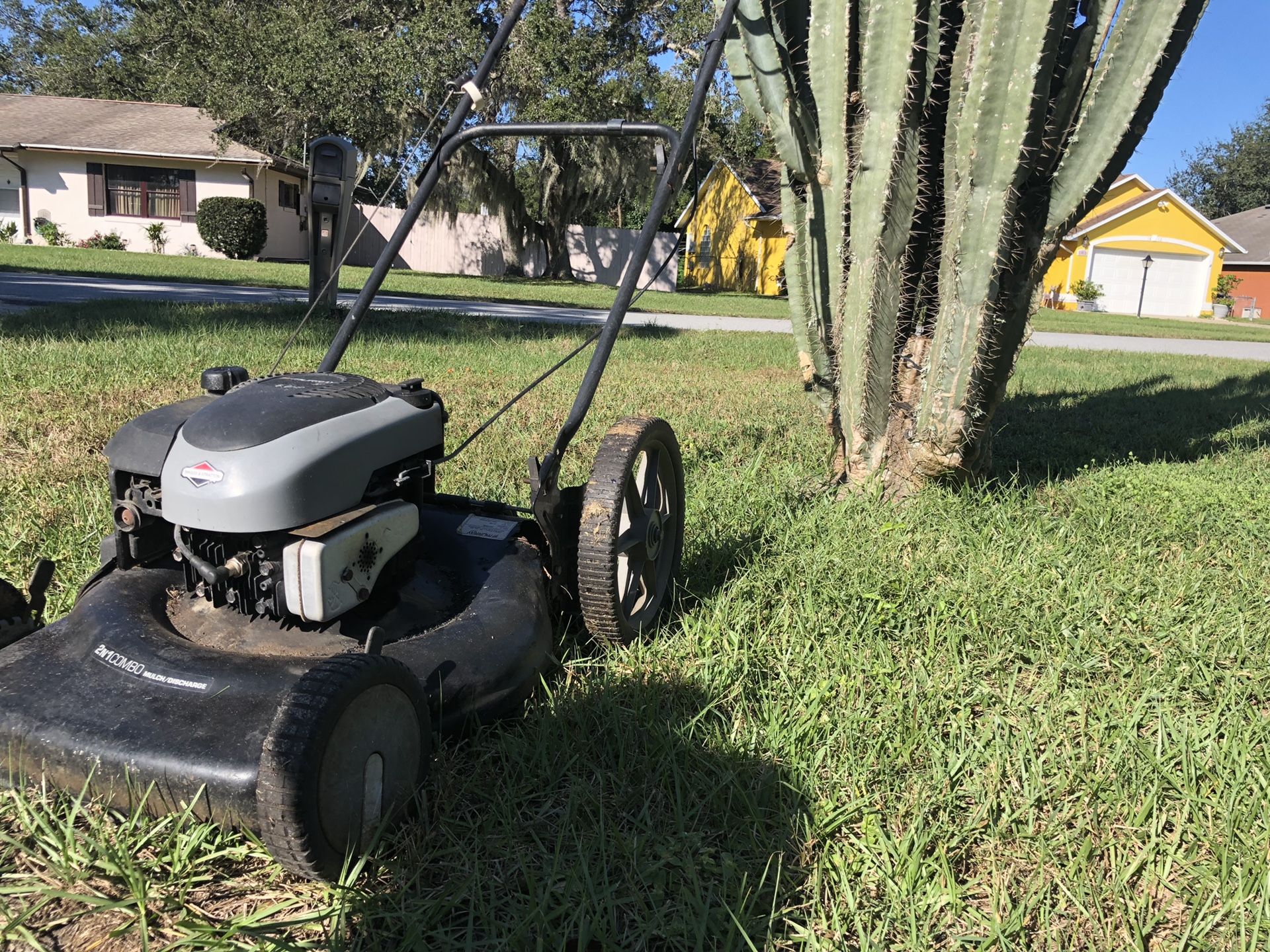 Murray lawnmower works like a charm! Moving need gone ASAP