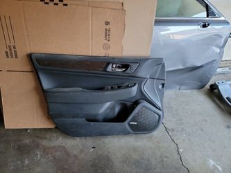2015 Lexus 300H Front Left Panel Door