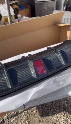 14-17 carbon fiber diffuser brand new
