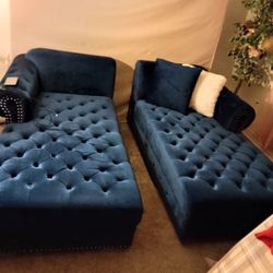 Double Sectional Sofa Set Chaise ROYAL BLUE 💙 VALVET RARE USED LIKE NEW SET