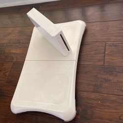 Wii Console/ Wii Fit And Games
