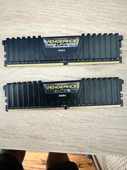 Corsair Vengeance LPX DDR4 RAM Kit (2x)