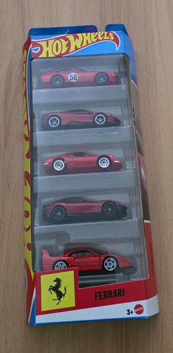 New Hot Wheels Ferrari 2026 5-Pack