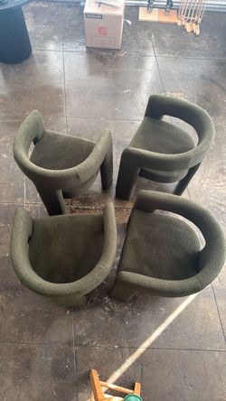 4 Dalpat Iron Arm Chair Sherpa Green Dining