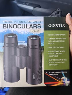 Binoculars 