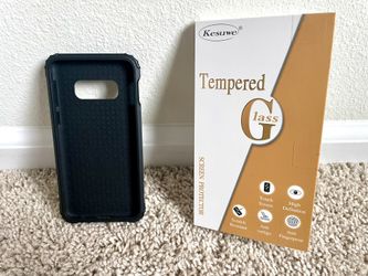 “ENCASED” Case For Samsung Galaxy S10e (Used) & 2 Glass Screen Protectors (New)