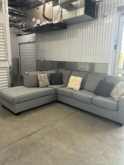Sectional Couch FREE DELIVER