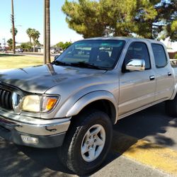 Toyota tacoma for Sale in Phoenix, AZ - OfferUp