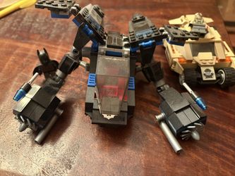 Lego Batman The Dark Knight Rises The Bat vs Bane Set Incomplete