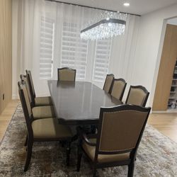 Raymour flanigan Table And China Cabinet