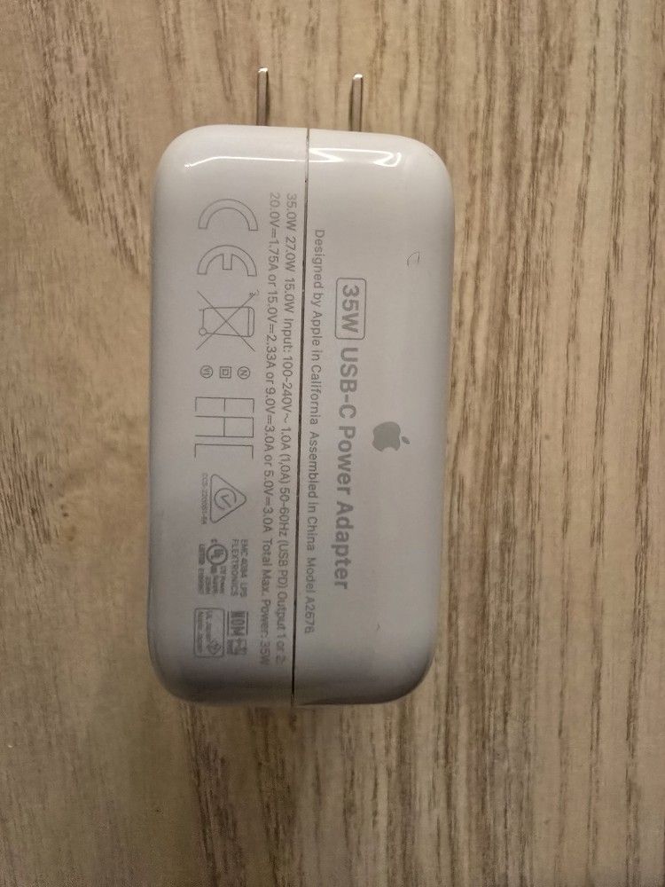 Apple 35W Dual USB-C Power Adapter for Laptop, iPhone, iPad, MacBook, White