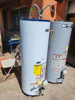 Gas Water Heater 50 gal in good condition and Warranty Works Great 19th Ave And Baseline