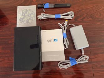 Nintendo Wii U Console Bundle with Accessories