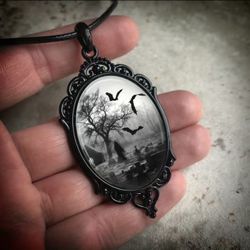 🔥💥LARGE PENDANT & CHAIN GOTHIC WEAR