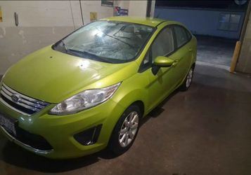 2011 Ford Fiesta
