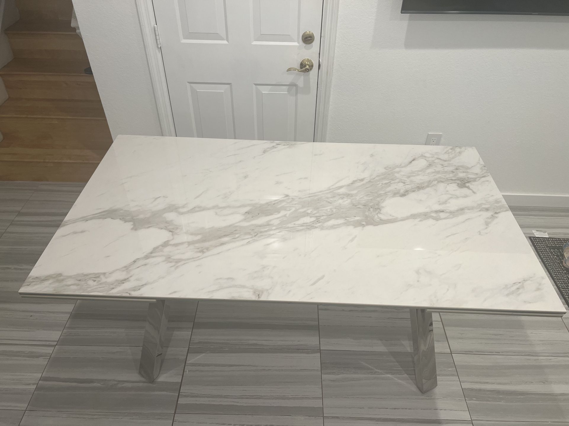 El Dorado Table Excellent Condition