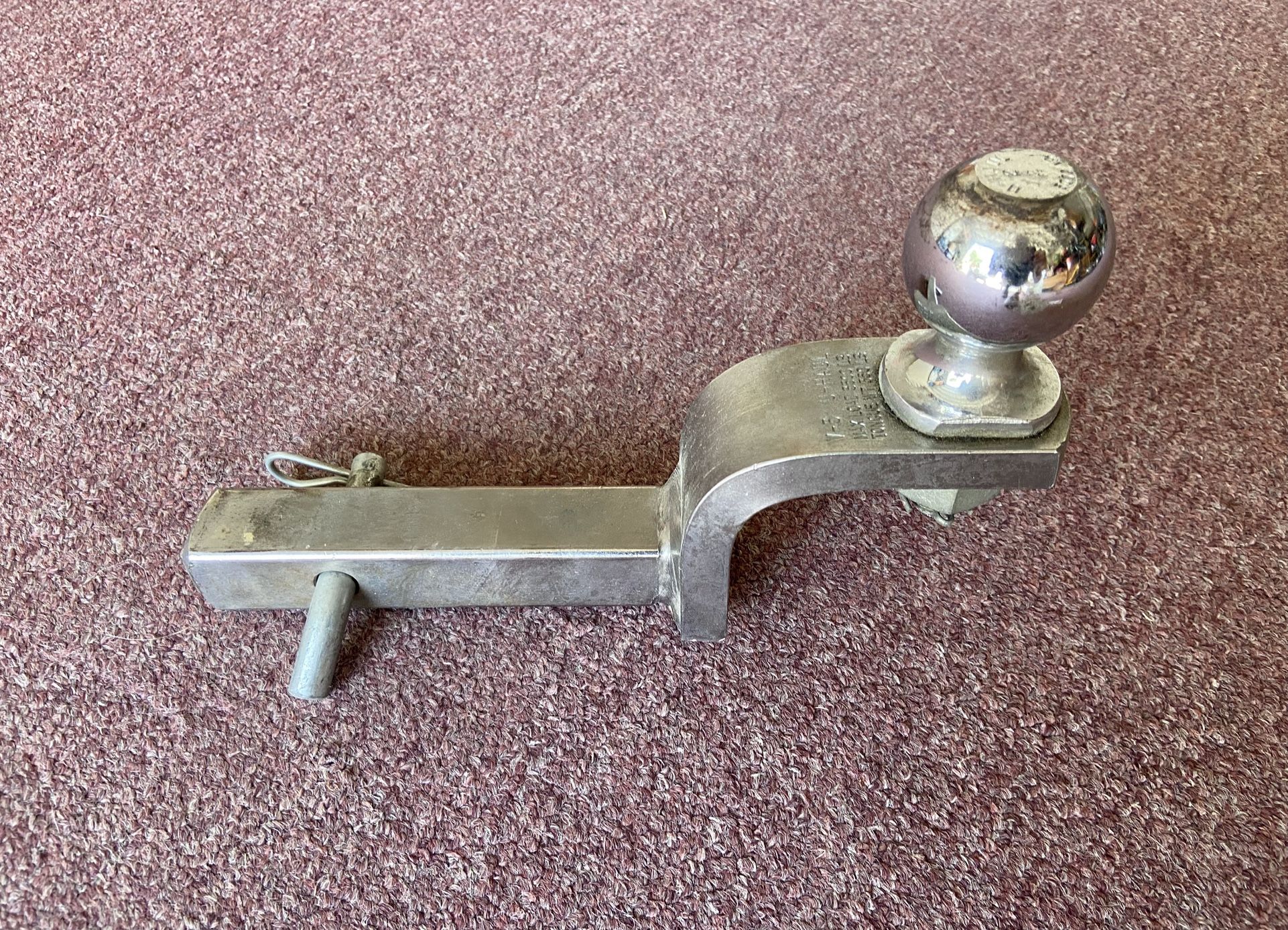 V-5 U-Haul Hitch/Ball & Pin Max Load 3500 LBS